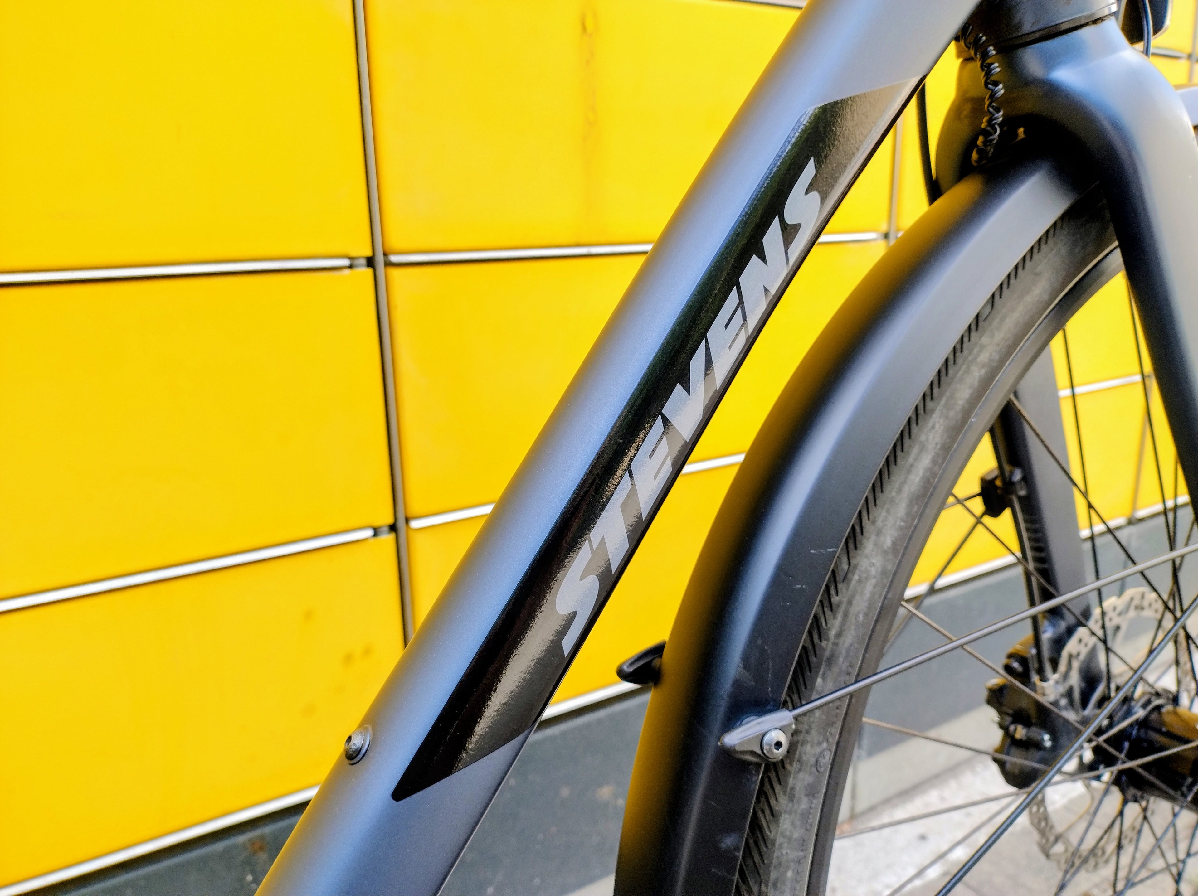 Stevens Courier Luxe Gent (XL) Citybike Commuter Gates Riemen Nexus 8