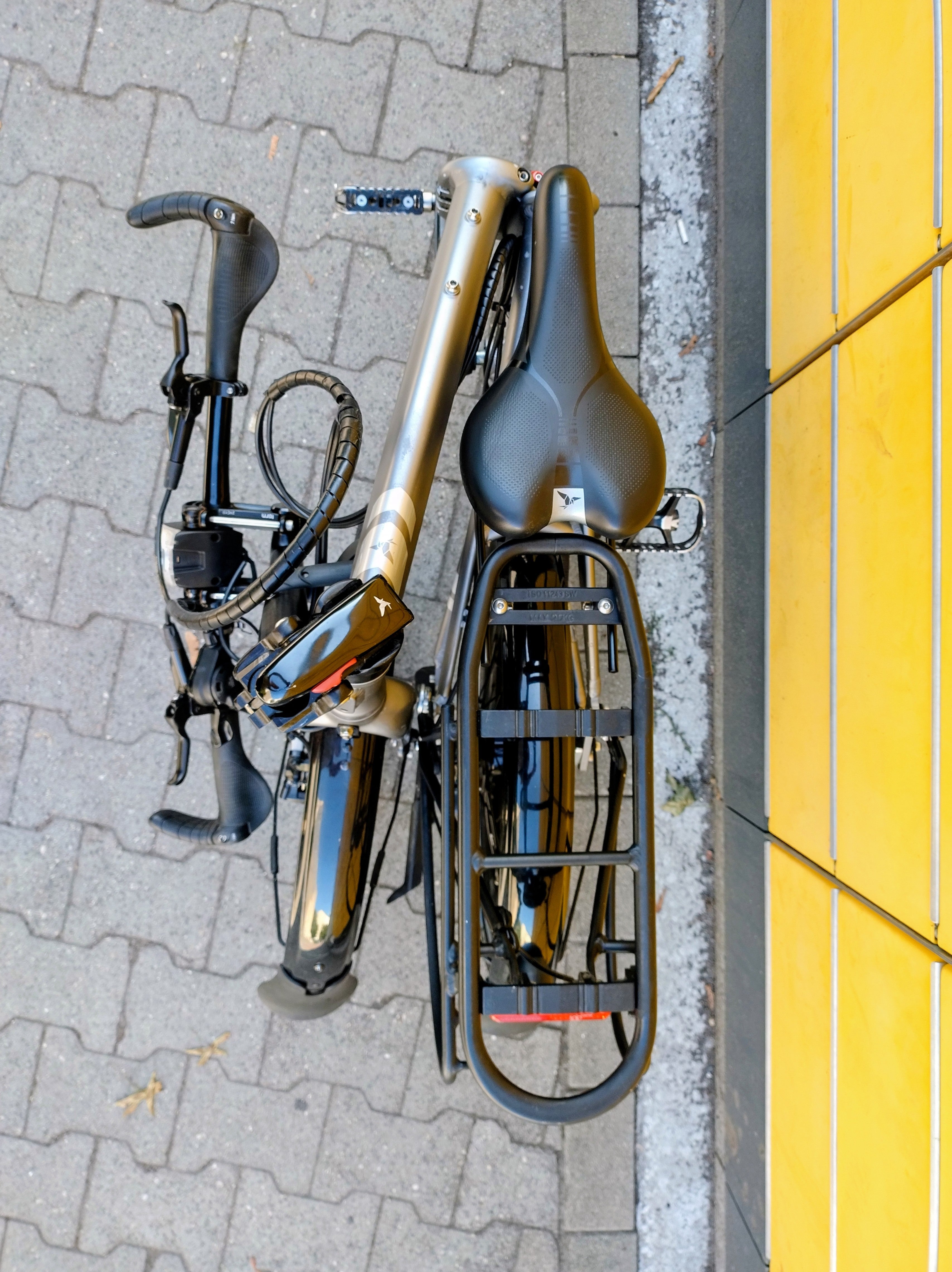 Tern Verge S8i Faltrad Klapprad Gates Riemen Alfine 8 refurbished