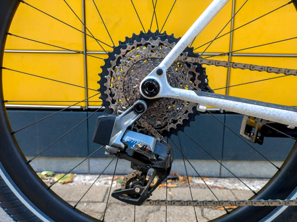 Rose Hobo Rival eTap AXS XPLR Gravelbike Weiß Schaltwerk Kassette