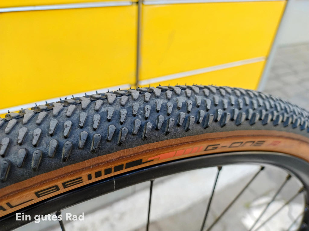 rose-sneak-grau-2024-gravelbike-reifen